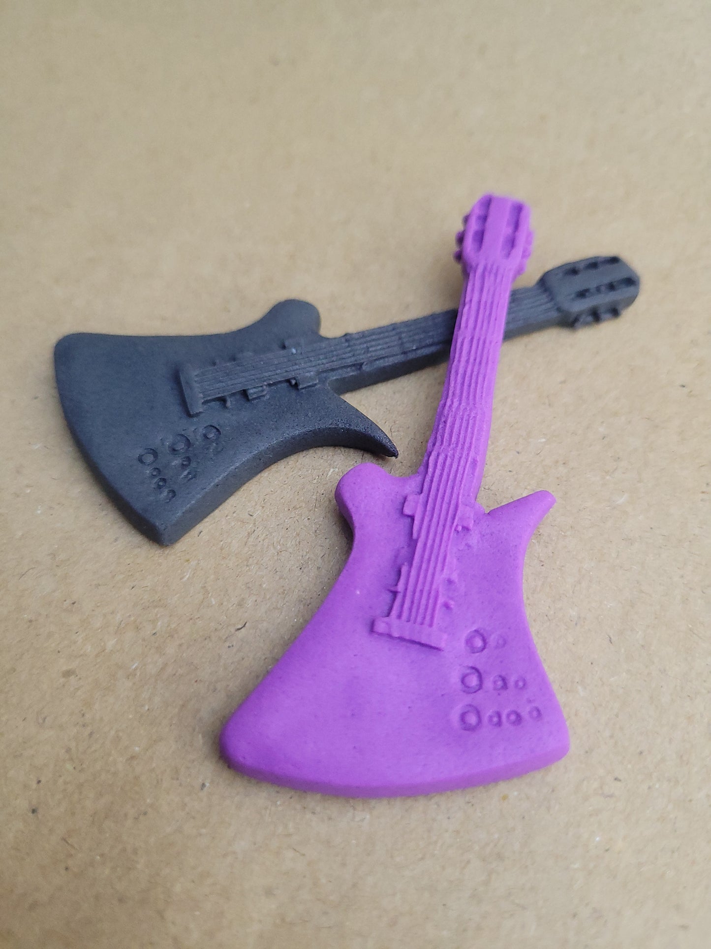 Electric Guitar - Purple & Black 2pcs Edible Cake Decorations