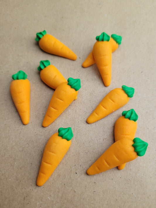 Carrots 10pcs Edible Cake Decorations