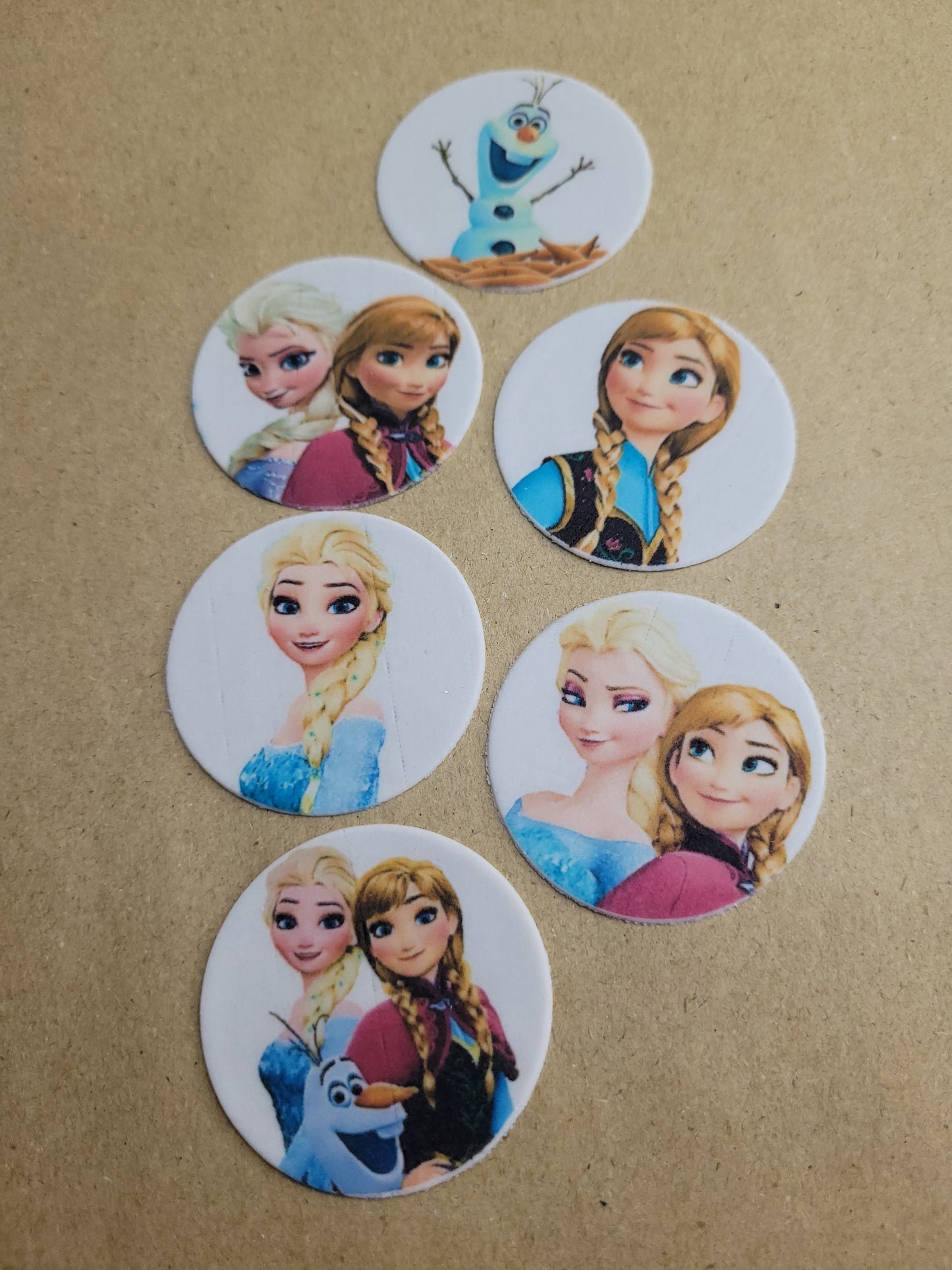 Frozen Theme Toppers 6pcs Edible Cake Decorations