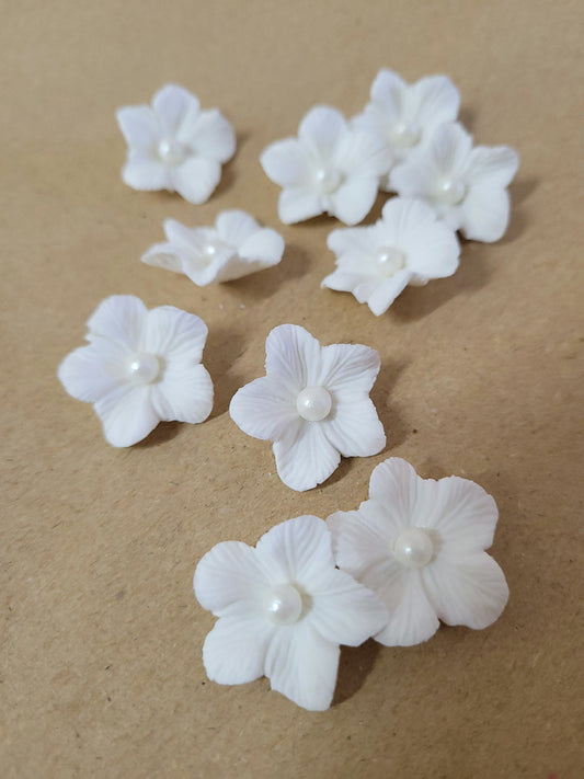 Vained Flower White 10pcs Edible Cake Decorations