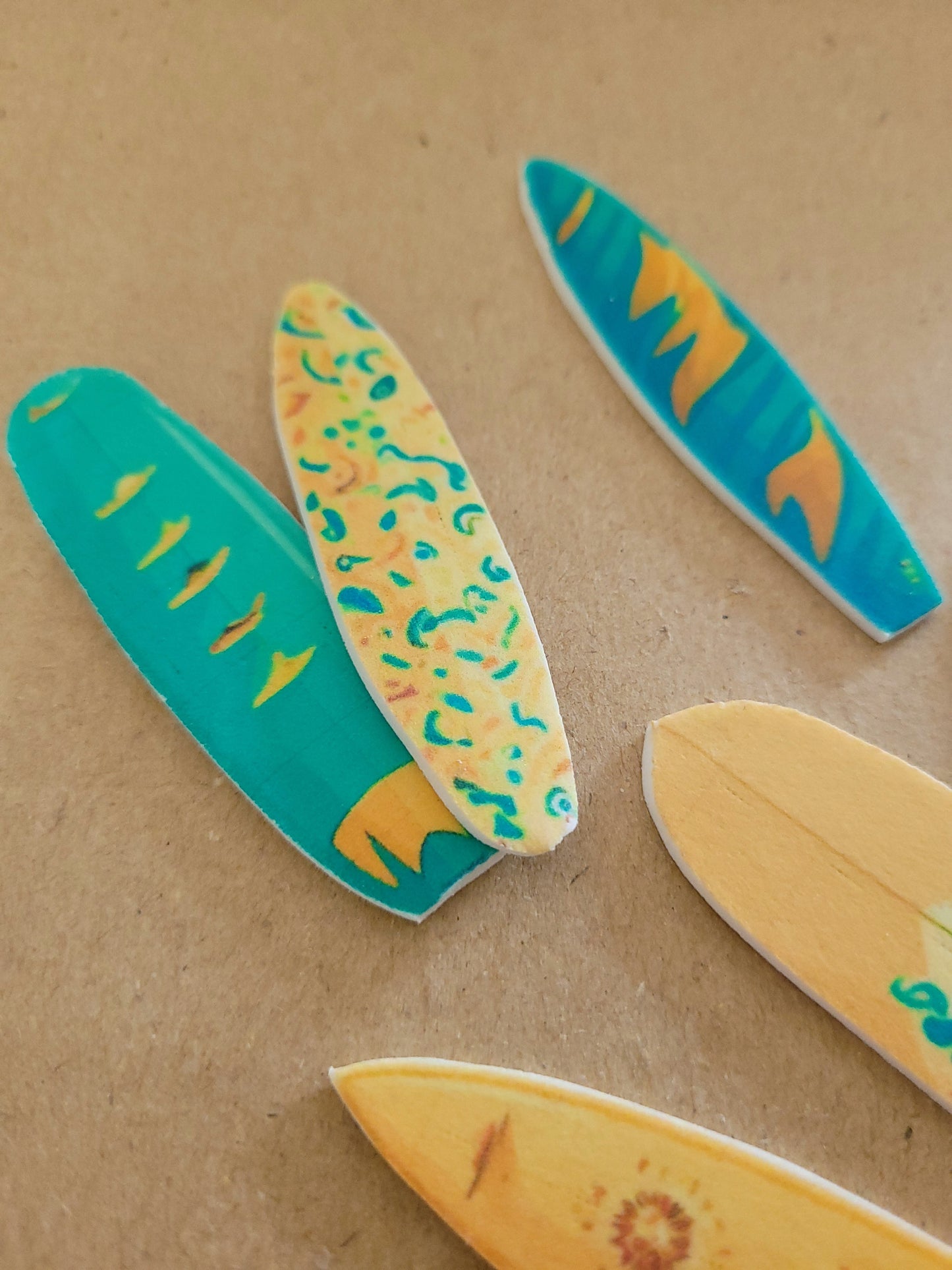 Surf Board Toppers 6pcs - Boy Theme Edible Cake Decorations