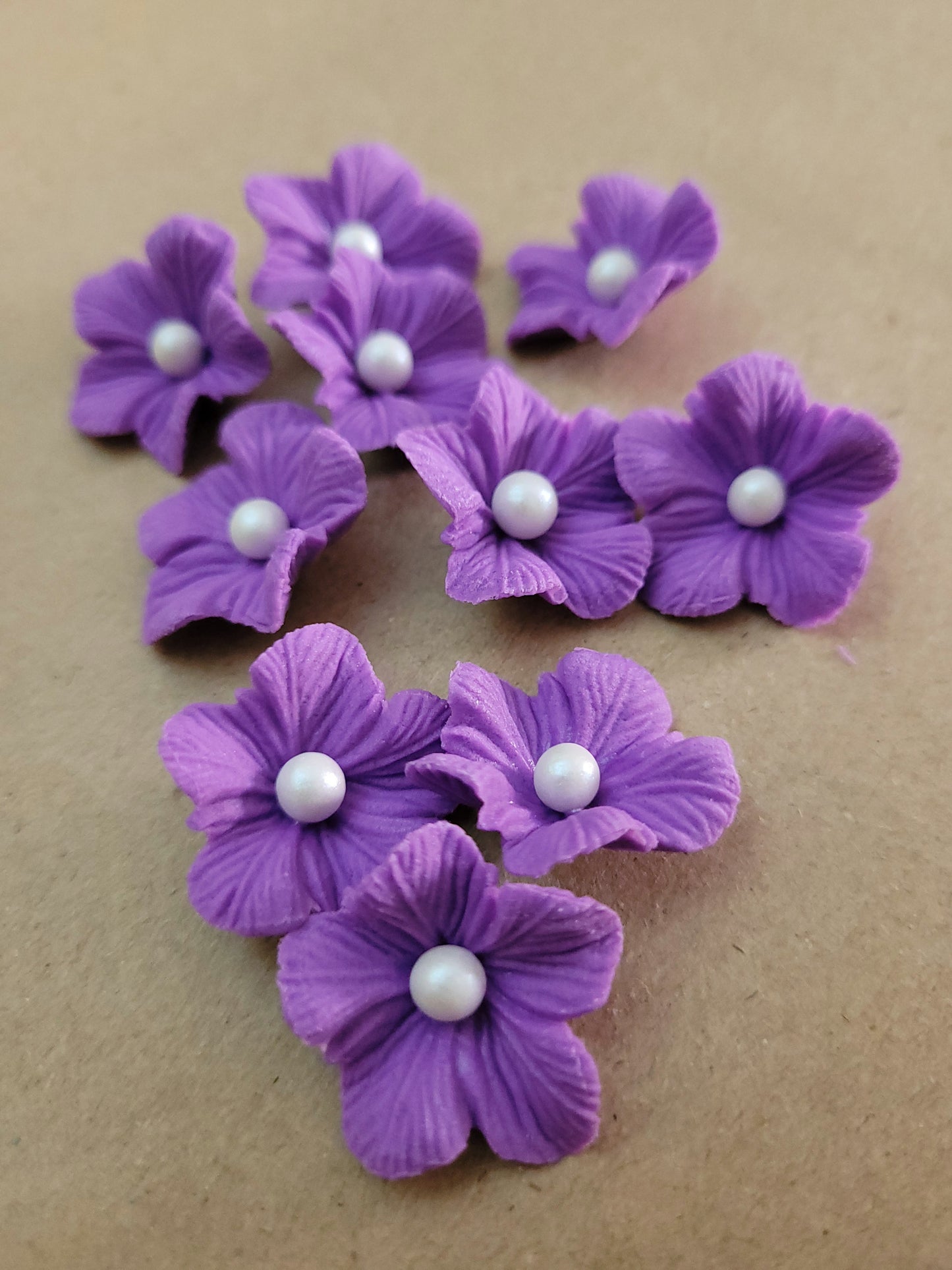 Vained Flower Purple 10pcs Edible Cake Decorations