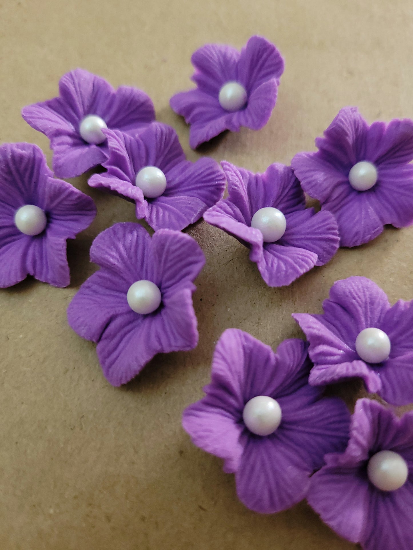 Vained Flower Purple 10pcs Edible Cake Decorations