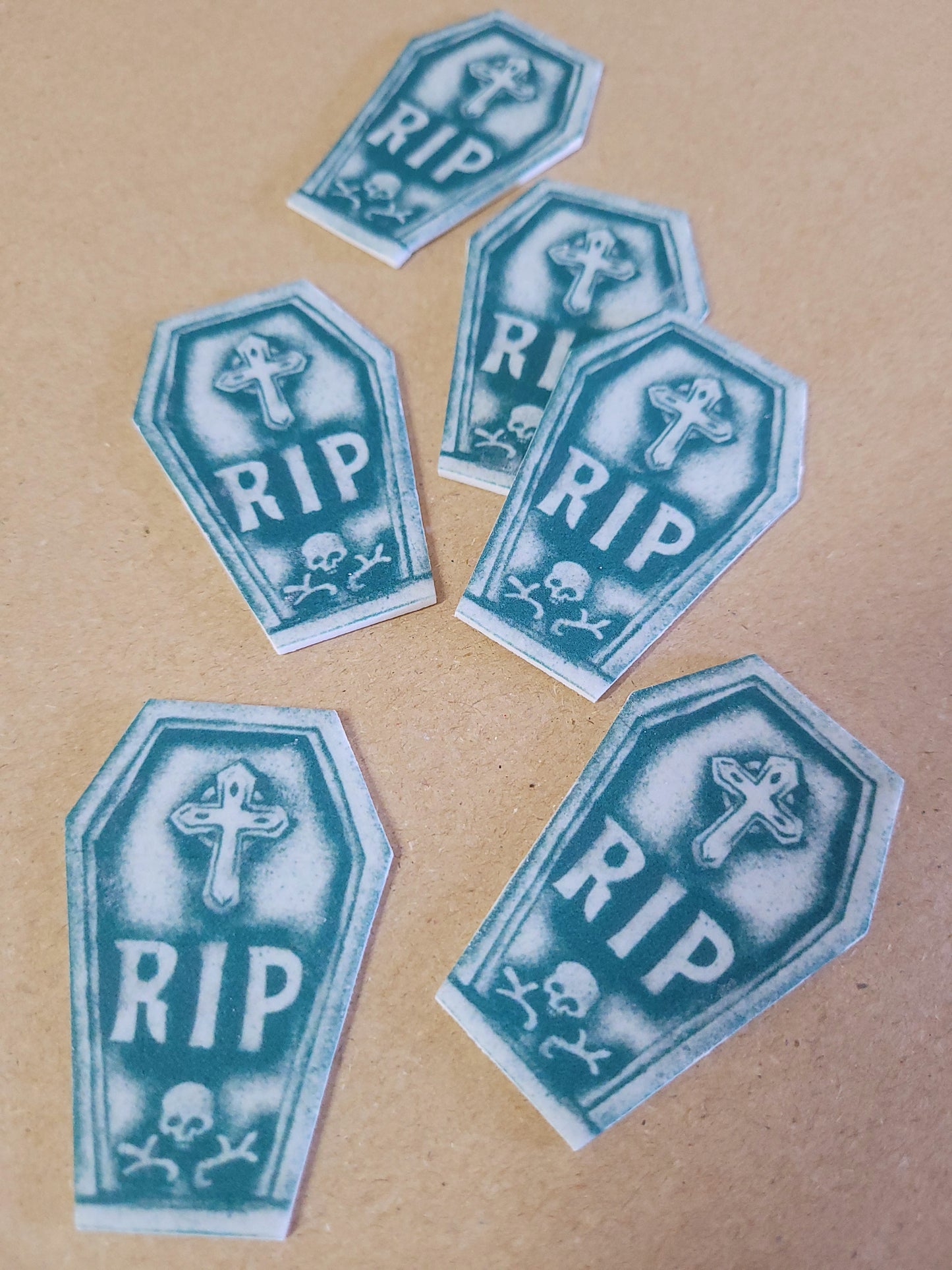 RIP Tombstone Cake Toppers 6pcs Edible Cake Decorations