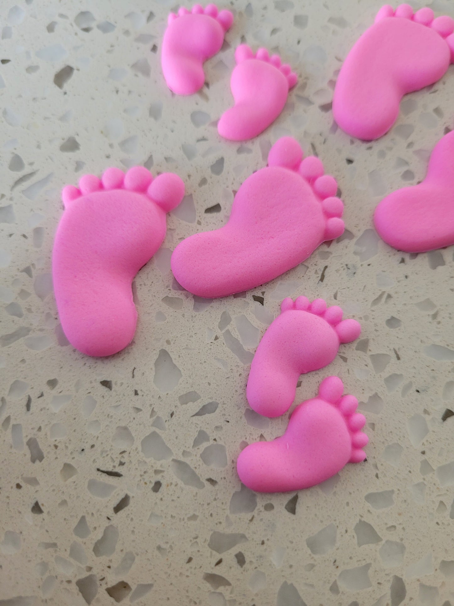 Baby Feet Pink Large & Small 8pcs Edible Cake Decorations