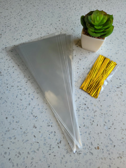 Triangle Clear Bag & Bag Ties