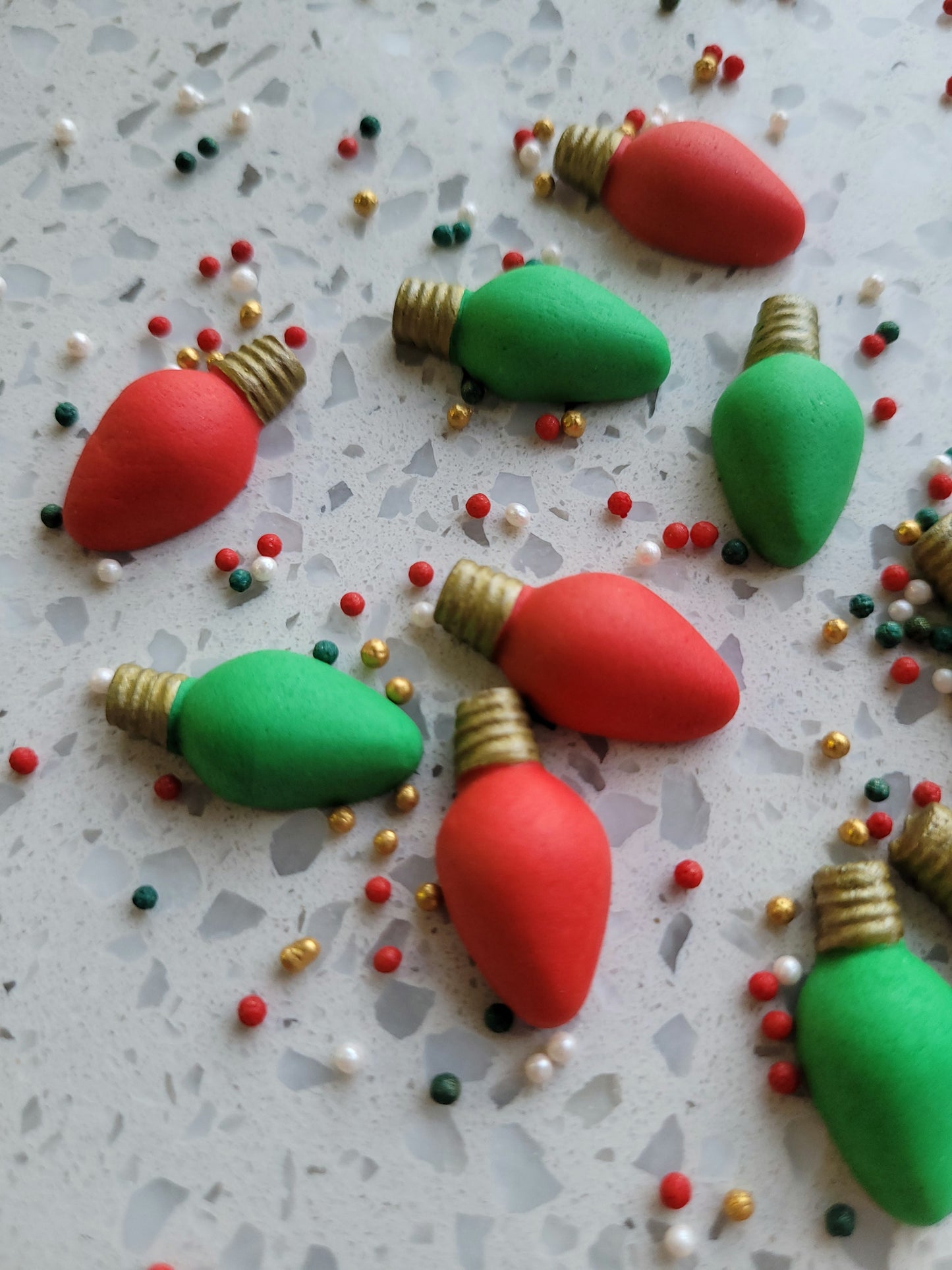 Christmas Lights Red & Green 10pcs Edible Cake Decorations