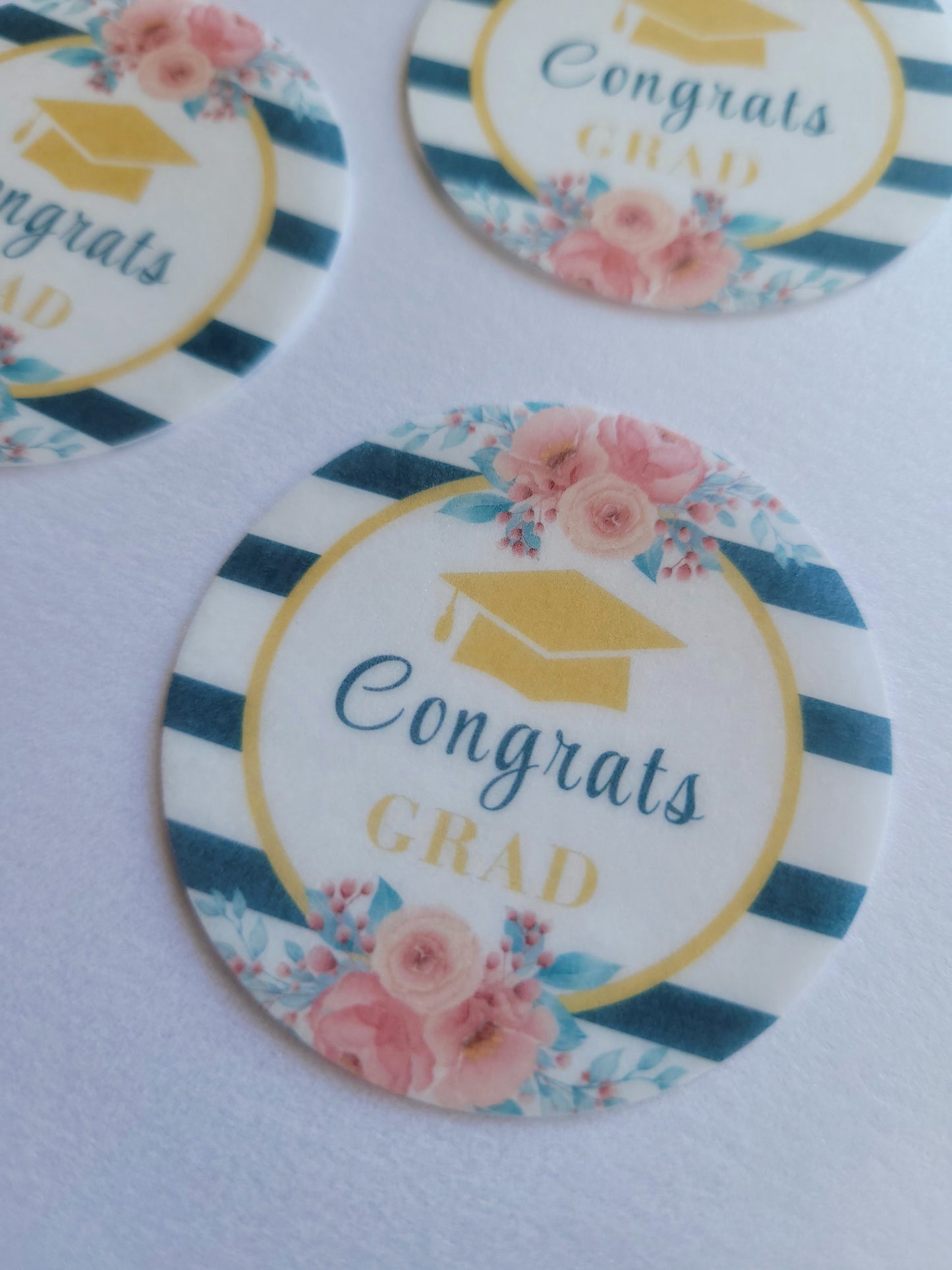 Edible Wafer Paper Pre-cut Toppers Graduation #04